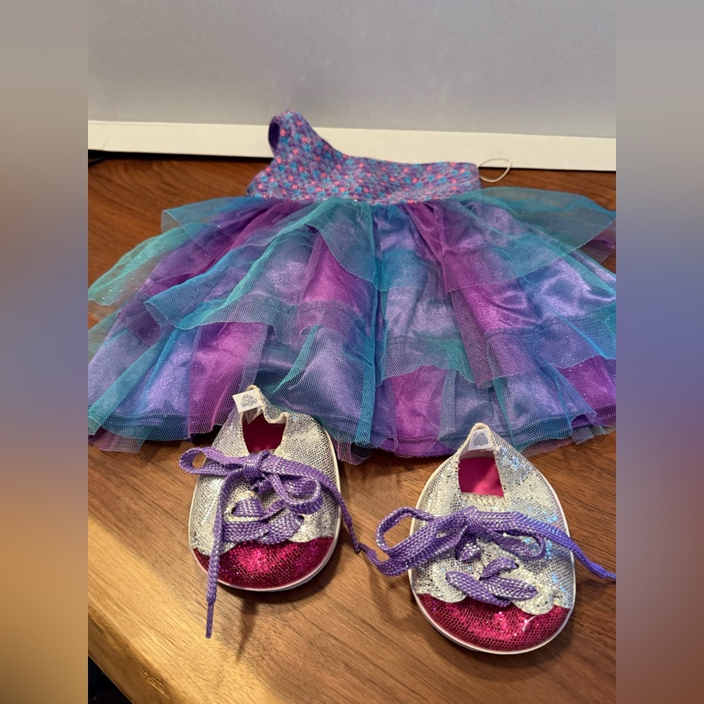 Two Build A Bear Party Dresses And Shoes, Sequins Tulle And Shiny Material. - Picture 2 of 5